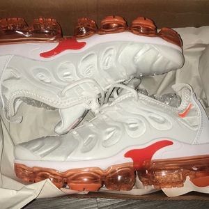 Nike Vapormax Plus. Women’s size 8.5